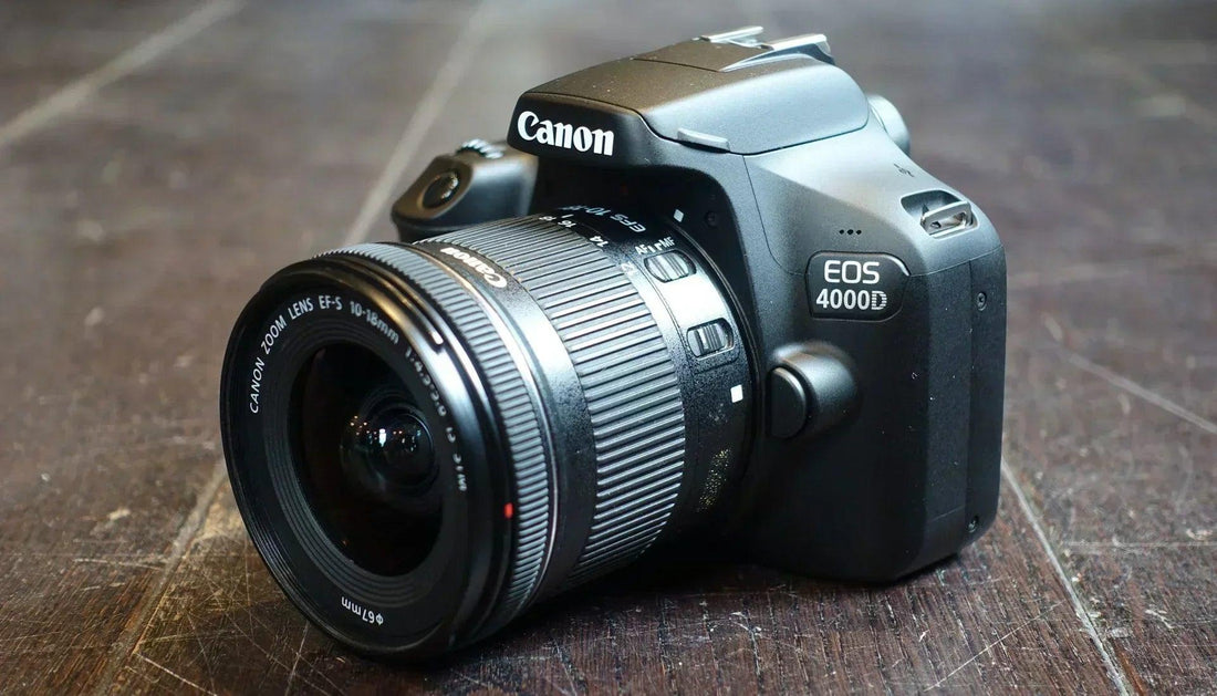 EOS 2000D وEOS 4000D، لا يحتويان على منفذ لتوصيل ميكروفون خارجي ... ما الحل ؟