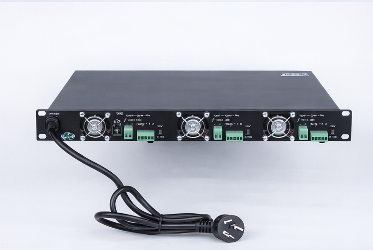 ITC T-4120DS/T-4240DSA/T-4350DS/T-4500DS 4-Channel Class-D Amplifier